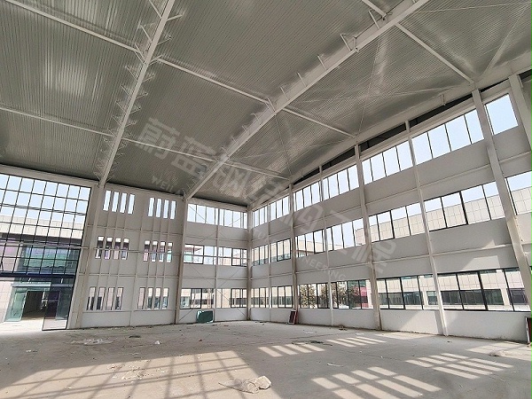 2026年钢结构厂房建设费用全解析：平均造价每平多少