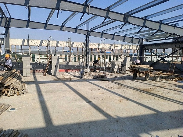 生命至上：钢结构厂房施工高空作业与支撑系统安装规范
