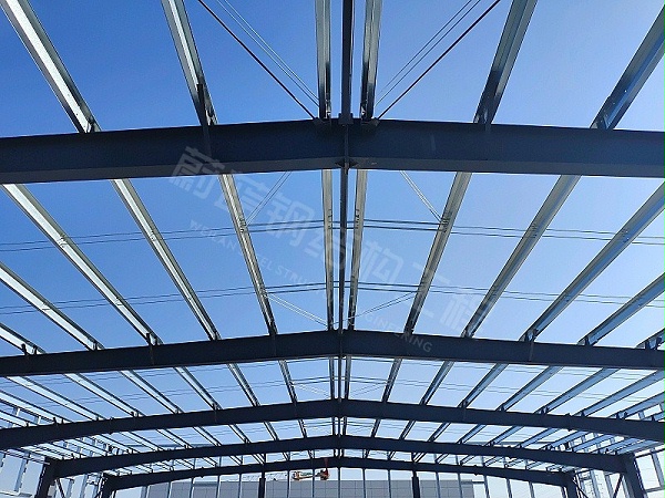 吊车梁安装精度如何确定?钢结构厂房施工中的重点与难点解析 吊车梁安装精度如何确定?钢结构厂房施工中的重点与难点解析