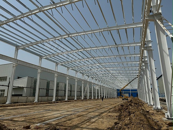 蔚蓝钢结构丨郑州普相钢结构厂房建造案例