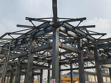 钢结构厂房怎么建更省钱耐用？建设大型厂房必看
