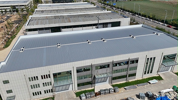 建厂房选钢结构工程公司，哪些要素是关键