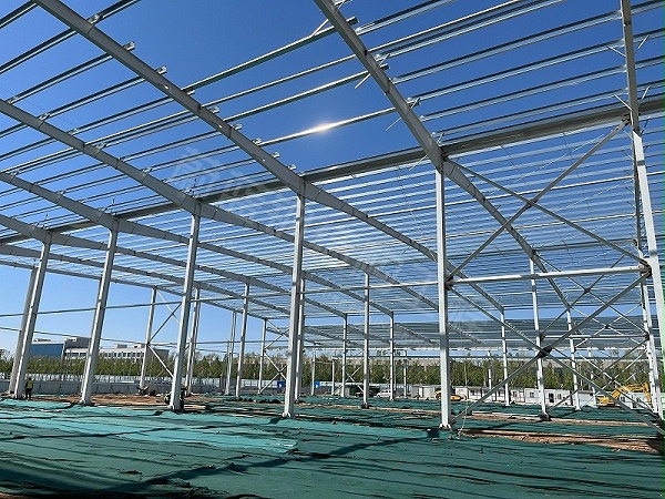 三万平钢结构厂房建设选清包还是包工包料，差别竟这么大